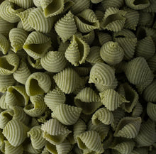 Load image into Gallery viewer, Island Pasta - Spinach Conchiglie (500g)