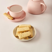 Load image into Gallery viewer, Butterfingers - Shortbread - Macadamia (175g)
